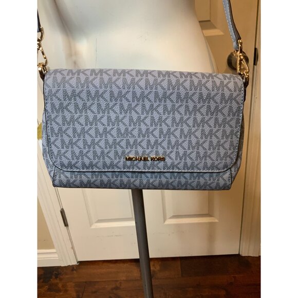 Michael Kors Light Blue Jet Set Logo Crossbody Bag Purse - Picture 1 of 8